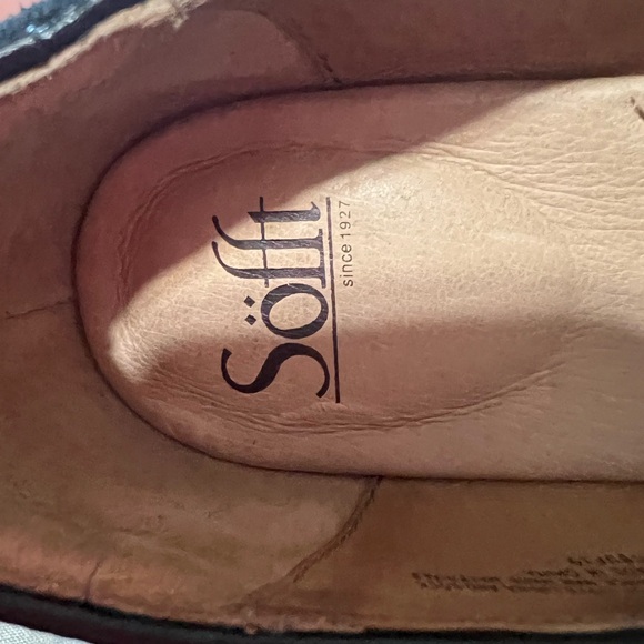 Black suede Sofft loafers size 10 - Picture 4 of 5